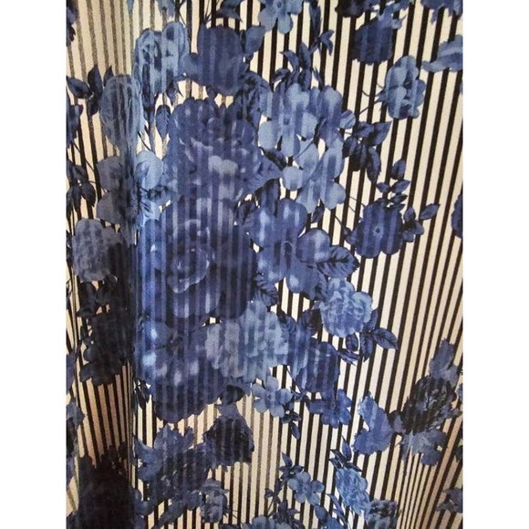 Slip-on Blue and White Floral & Stripe Slip on Dress - Picture 3 of 8